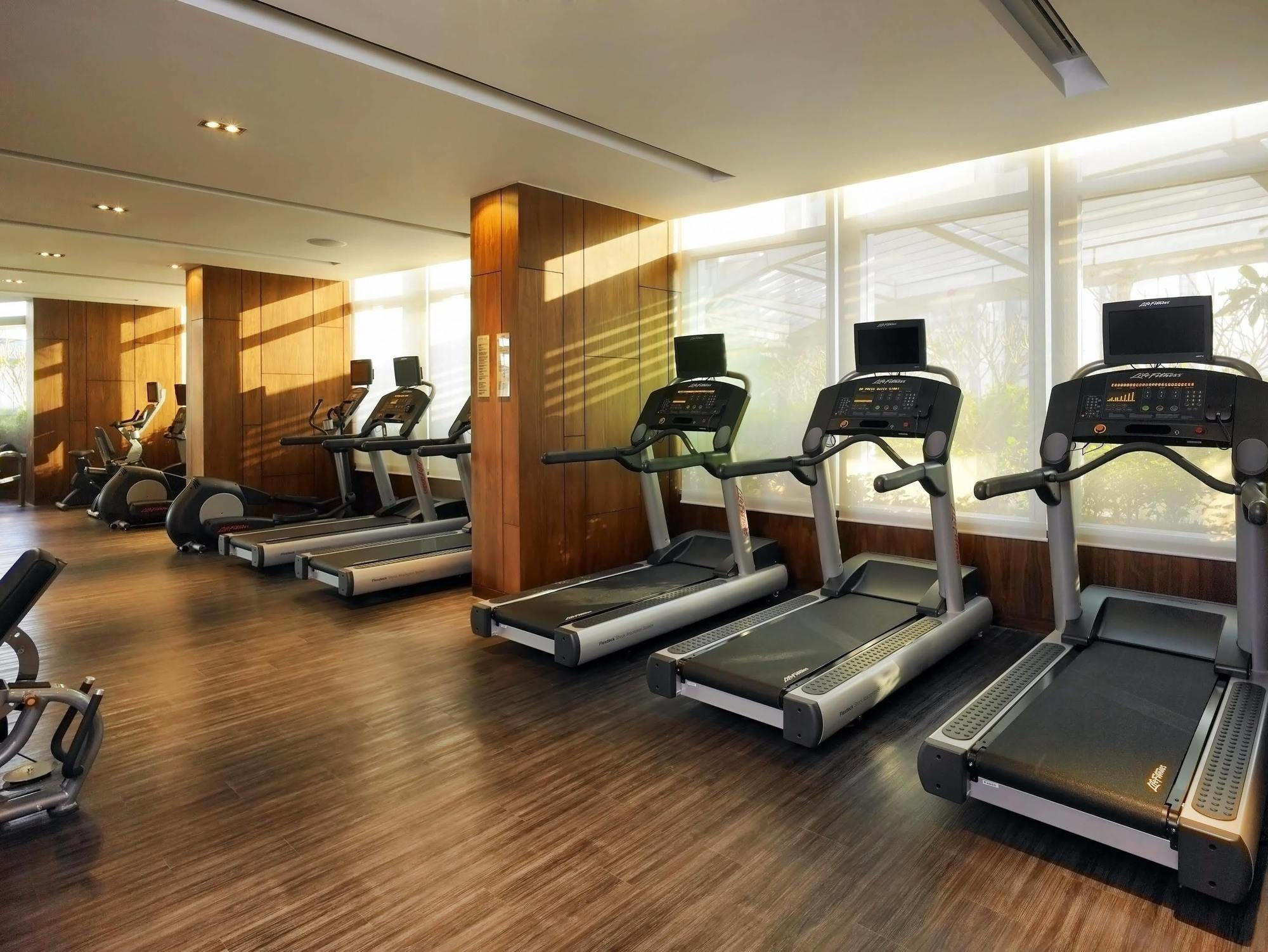 Marriott Executive Apartments Bangkok, Sukhumvit Thonglor Exterior photo